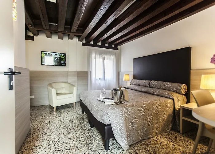 Bed & Breakfast Foresteria Levi 3*