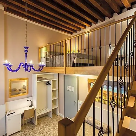 Foresteria Levi 4* Venice