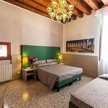 Bed & Breakfast Foresteria Levi